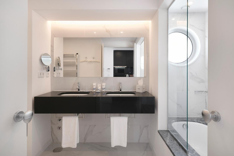 Bathroom 8