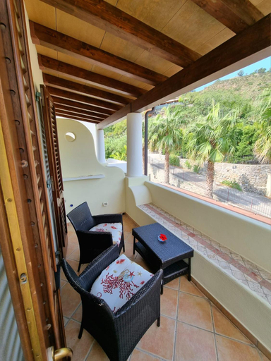 Others 4, Hotel Borgo Eolie, Messina