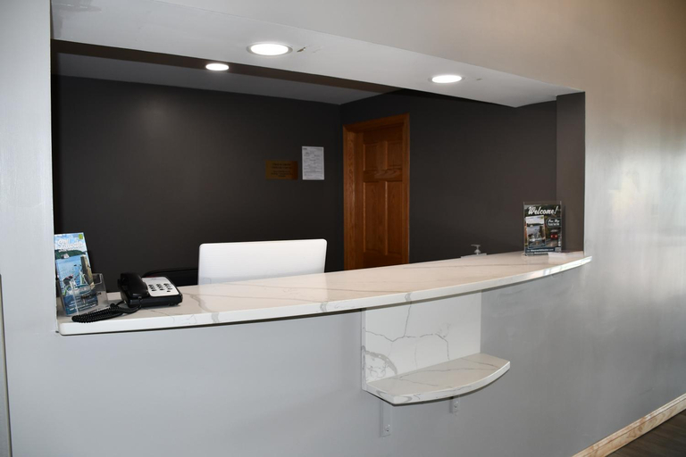 Public Area 2, Stillwater Inn & Suites, Washington