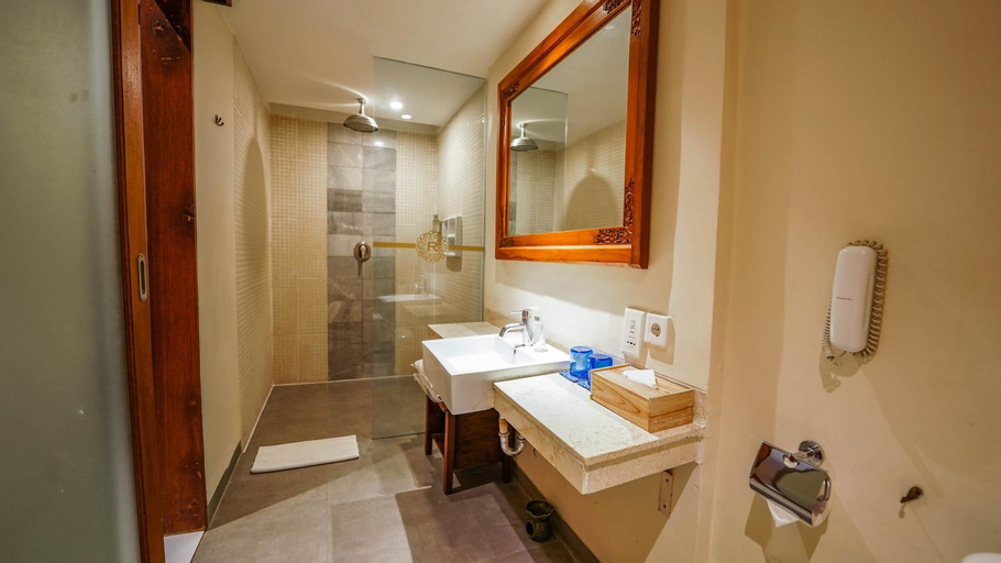 Bathroom 17
