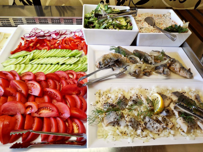 Food & Drinks, Zlota Jesien Restauracja i Noclegi nad jeziorem, Kartuzy