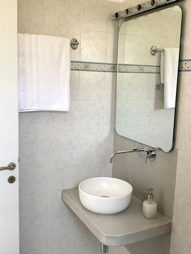 Bathroom 2, Cleopatra Seaside Homes, South Aegean