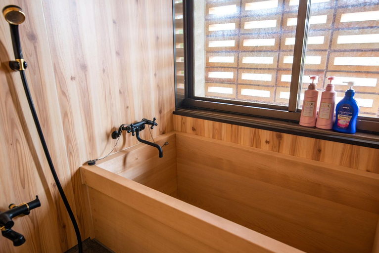 Bedroom 4, Unzen Sky, Unzen
