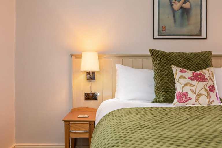 Bedroom 2, The Black Swan Inn, North Yorkshire