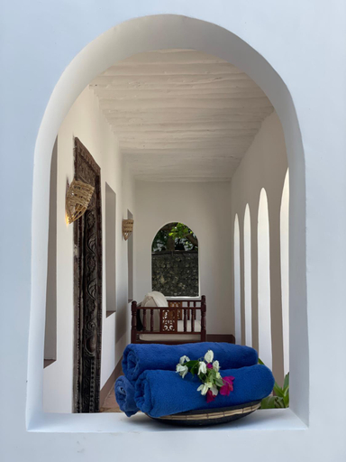 Bedroom 2, Meliks, Kusini
