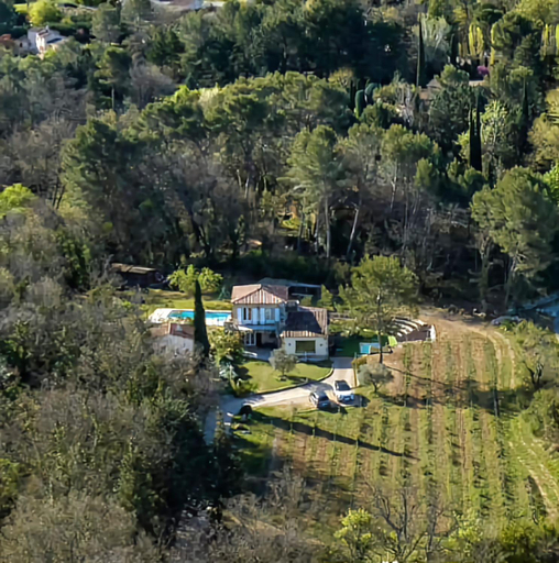 Others 2, Le Paradis de Clarisse, Bouches-du-Rhône
