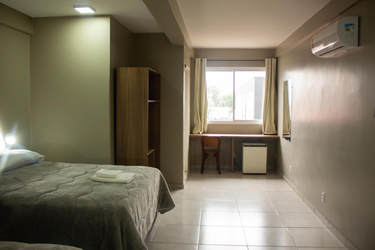 Bedroom 2, Hotel Executivo, São Borja