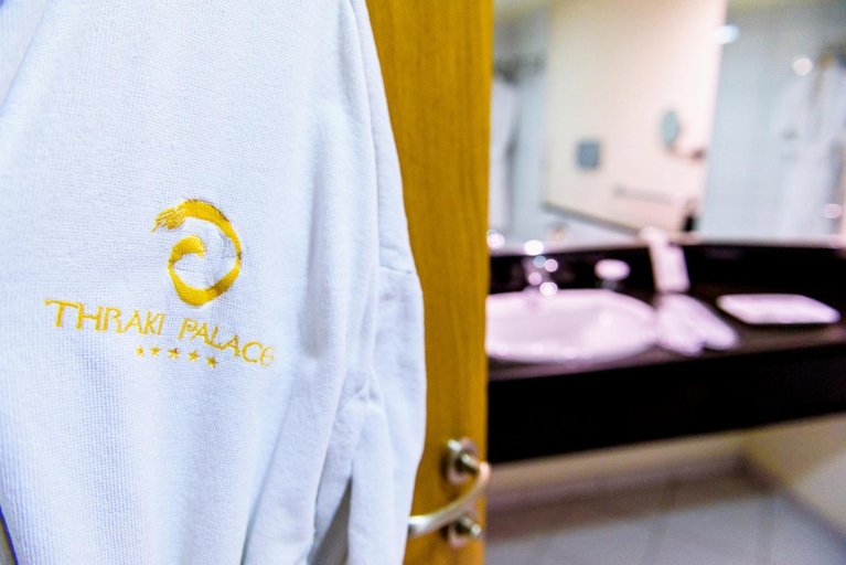 Bathroom 5, Ramada Plaza by Wyndham Thraki, East Macedonia and Thrace