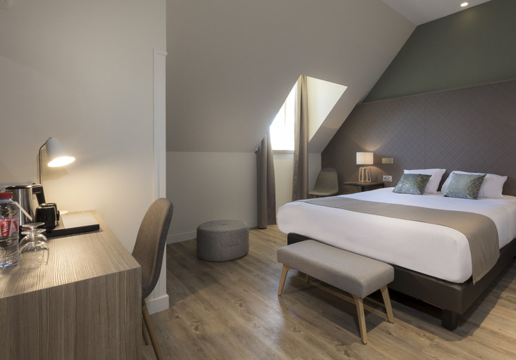 Bedroom 4, Demeure des Remparts, Seine-et-Marne