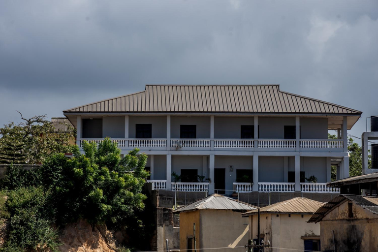 Others 3, Rans Hill Lodge, Cape Coast