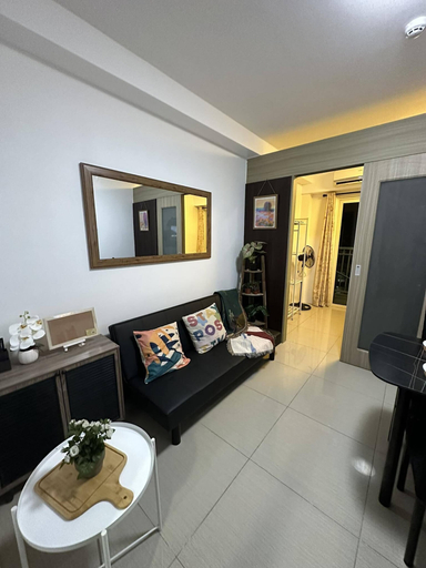 Others 4, Shore Residences Stays by PBYY, Pasay City
