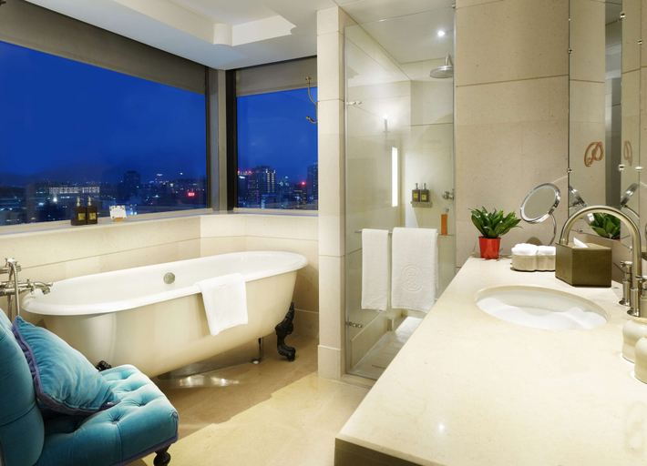 Bathroom 5, Palais de Chine Hotel, Taipei City