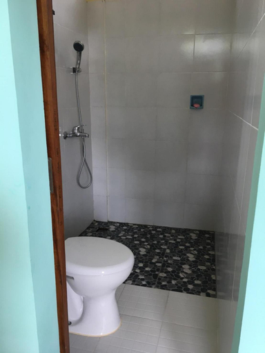 Bathroom 4, Repag Wayan Canggu Hostel, Badung