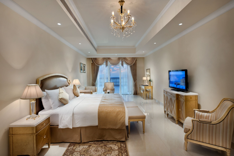 Bedroom 3, Kempinski Hotel Palm Jumeirah, Dubai