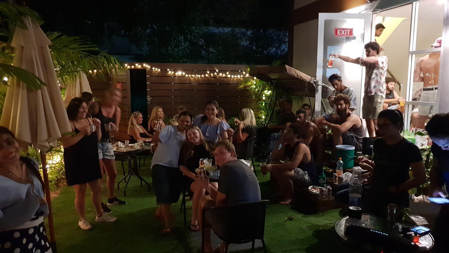 Food & Drinks, Top Hostel Samui, Ko Samui