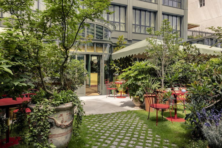 Exterior & Views 2, La Fantaisie, Paris