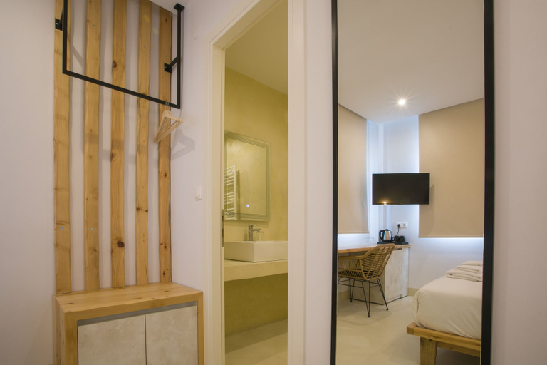 Bedroom 4, White Corner, Central Macedonia