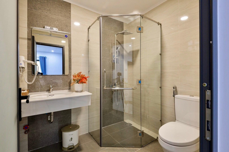 Bathroom 4, La Vita Hotel, Vũng Tàu