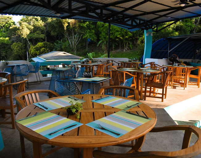 Food & Drinks 5, Hotel Planeta Sano, Aguirre
