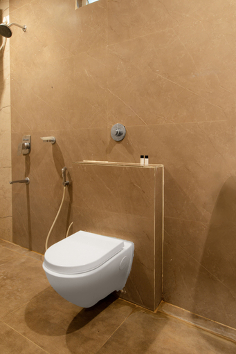 Bathroom 5, beestay Hotels MG Road vijayawada, Krishna
