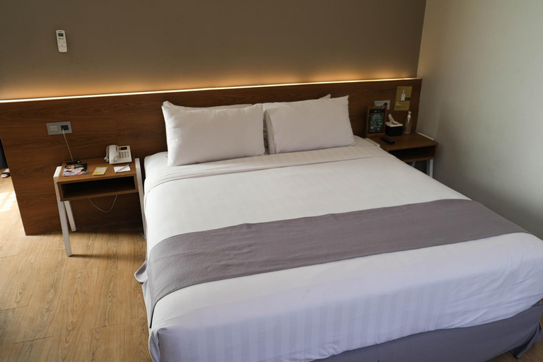 Bedroom 16