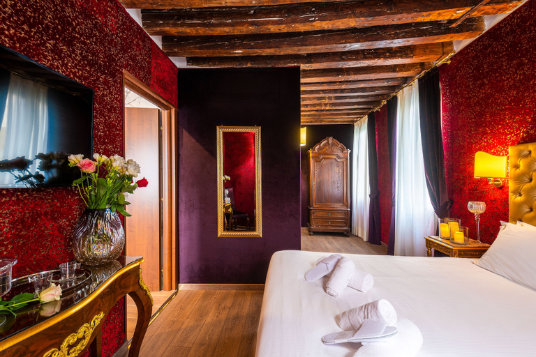 Bedroom 2, Ca Maria Callas, Venezia