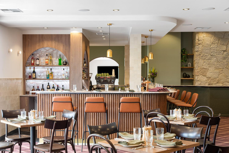 Food & Drinks 3, The Henty, Mount Gambier