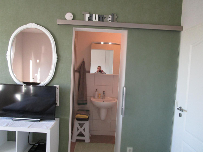Bathroom 3