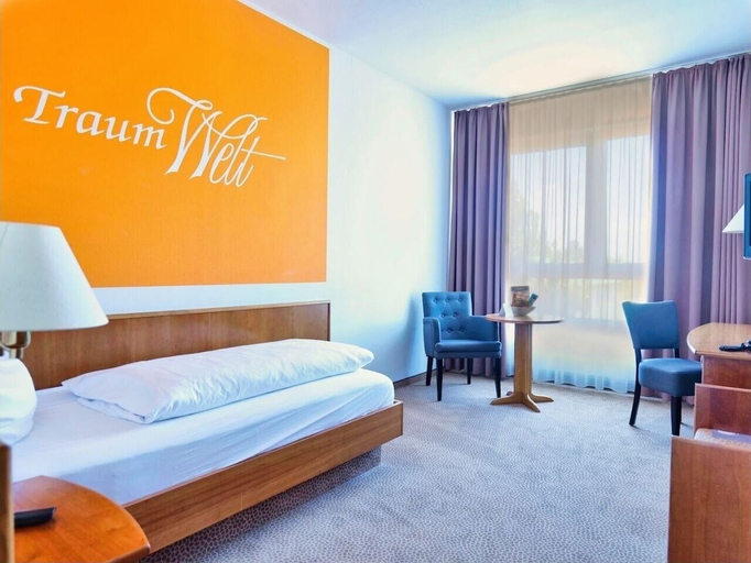 Bedroom 3, Hotel Sportwelt, Bautzen