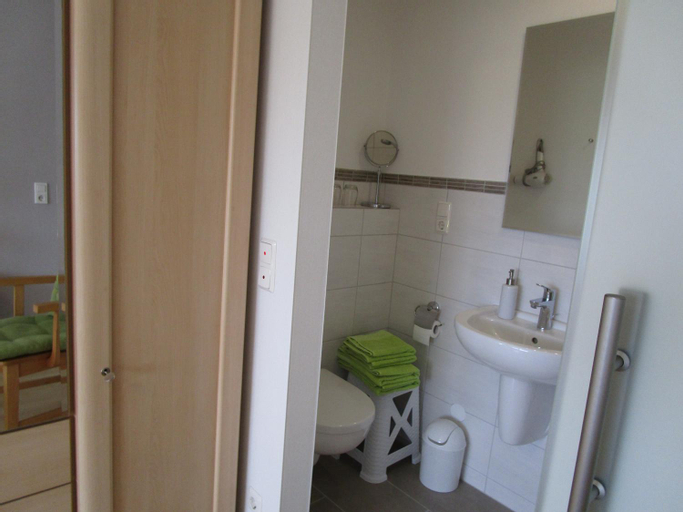 Bathroom 8