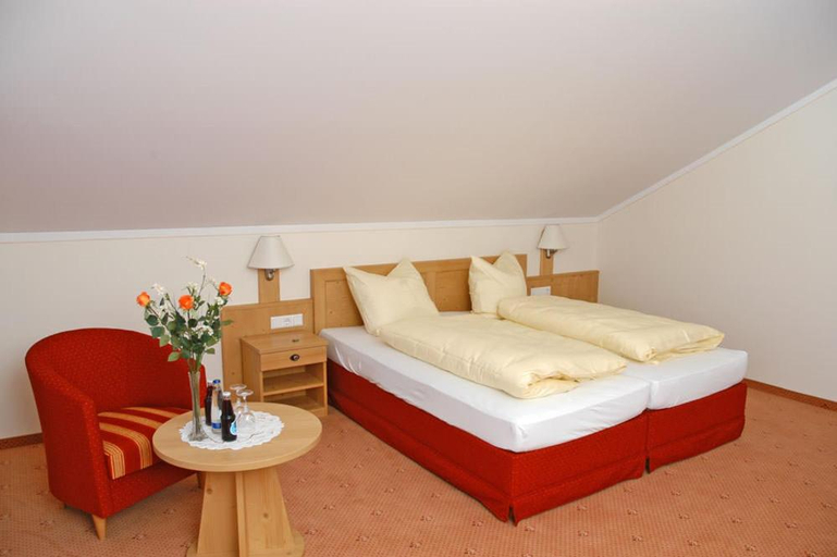 Bedroom 2, Gasthaus Gumping, Berchtesgadener Land