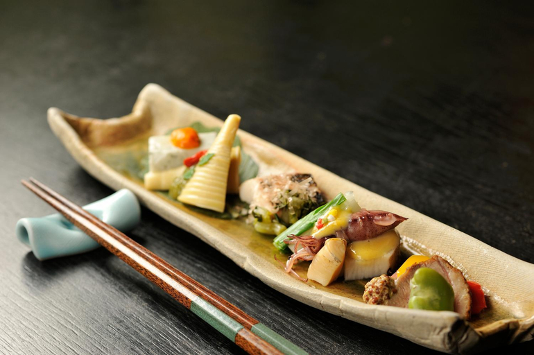 Food & Drinks 2, Hakkei, Maniwa