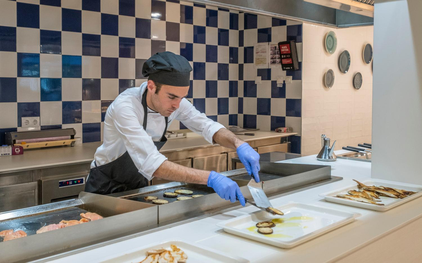 Food & Drinks 5, Rosamar Es Blau 4*s - Adults Only, Girona