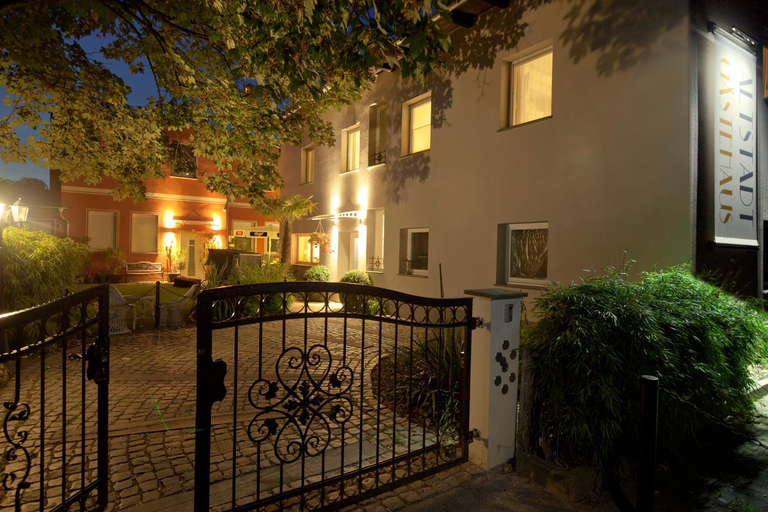 Others 4, Altstadt Gastehaus, Wittenberg