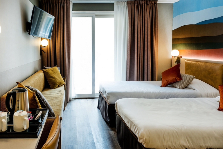 Bedroom 4, Hotel La Solitude, Hautes-Pyrénées