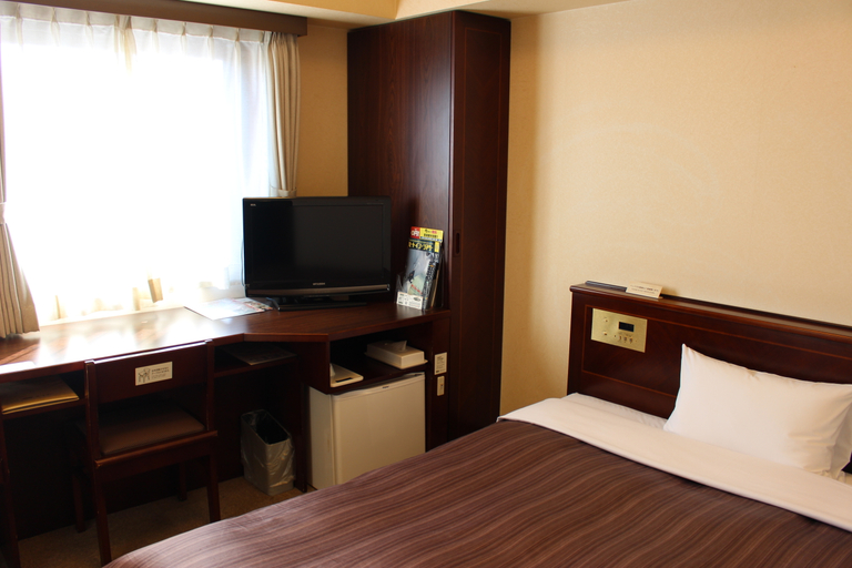 Bedroom 2, Hotel Route-Inn Wajima, Wajima