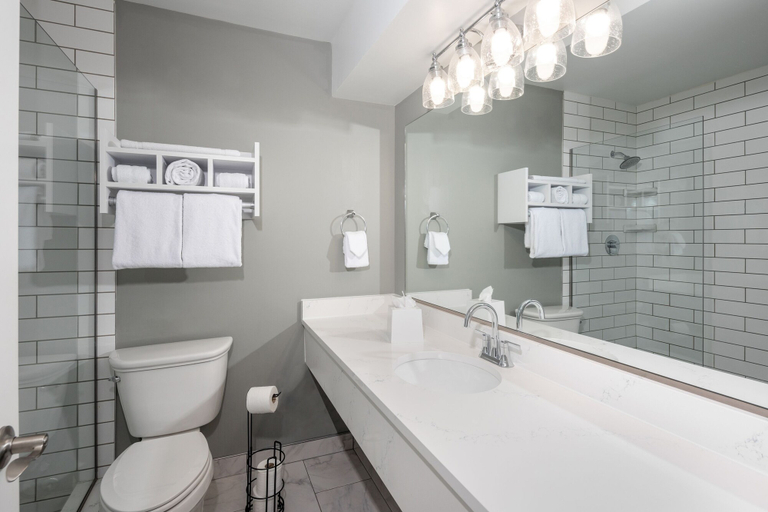 Bathroom 4, Tides Folly Beach, Charleston's Oceanfront Hotel, Charleston