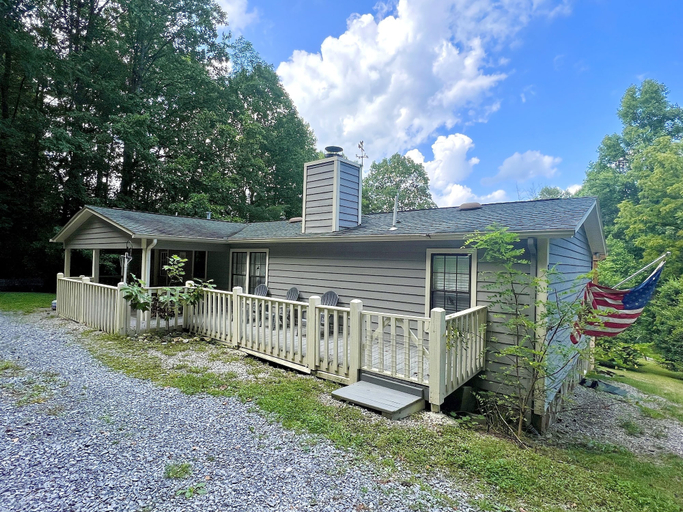 Exterior & Views, Farmhouse, Sevier