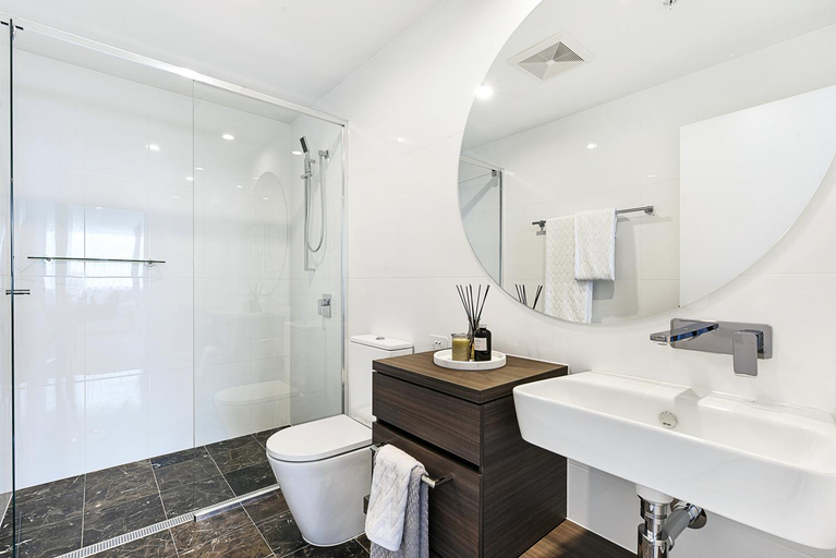 Bathroom 4, QUBE Broadbeach, Gold Coast
