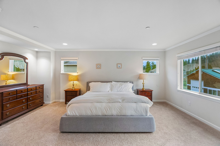 Bedroom 3, Serenity Shores in Kenmore, King