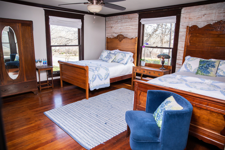 Bedroom 2, Red Gate Inn, Collin
