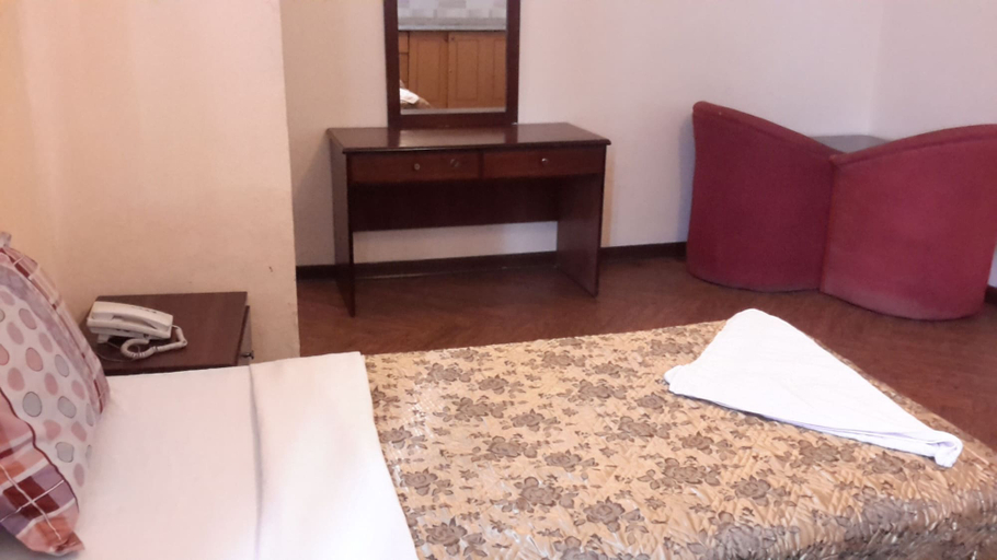 Bedroom 2, 70 Dereja Hotel, Addis Abeba