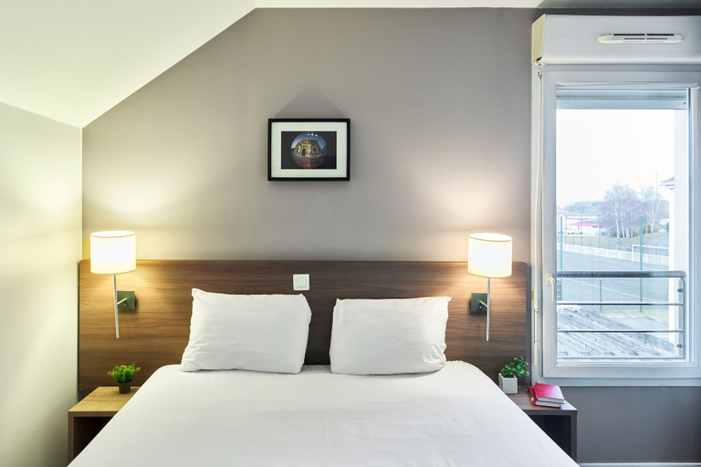 Bedroom 3, Zenitude Hôtel - Résidences Roissy Village, Val-d'Oise
