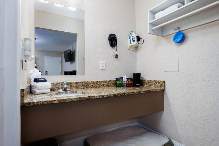 Bathroom 5