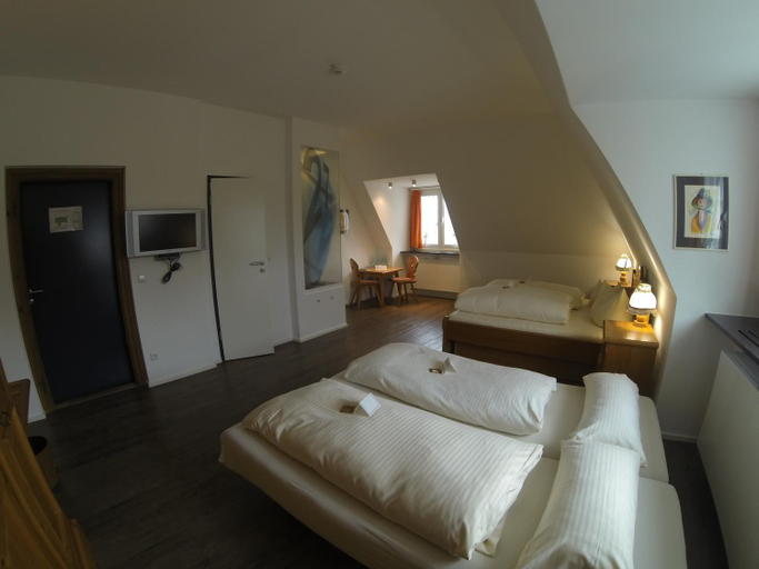 Bedroom 3, Hotel Landgasthof Koechlin, Lindau (Bodensee)