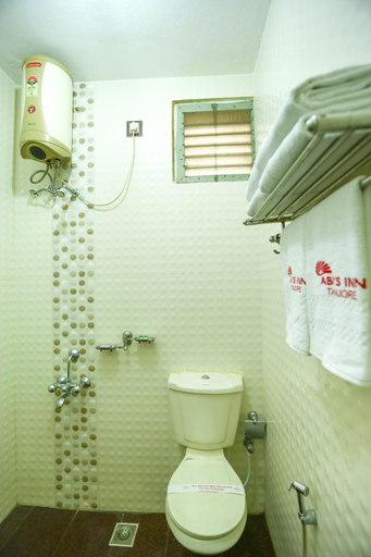 Bathroom 2, Hotel ABIs INN, Thanjavur