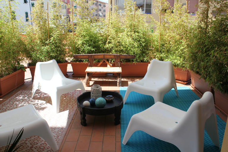 Food & Drinks 4, al 28 B&B, Livorno