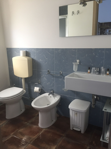 Bathroom 4, B&B Resort Torrefano, Syracuse