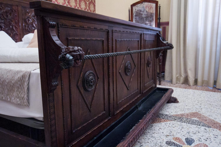 Bedroom 3, Palermo Gallery, Palermo