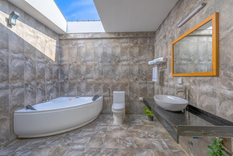 Bathroom, White Sand Dhigurah Guest House